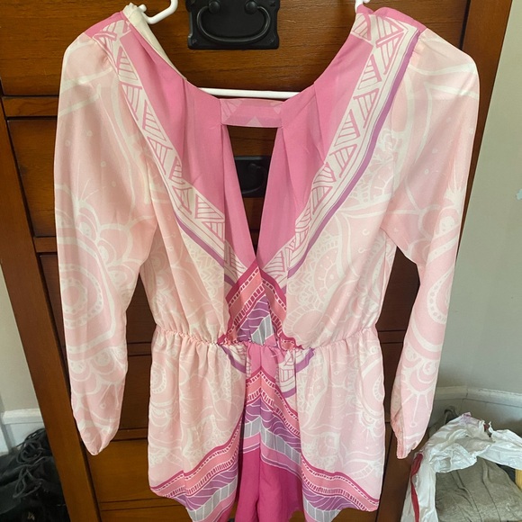 Sabo Skirt Pink and White Patterned Romper - Picture 1 of 4